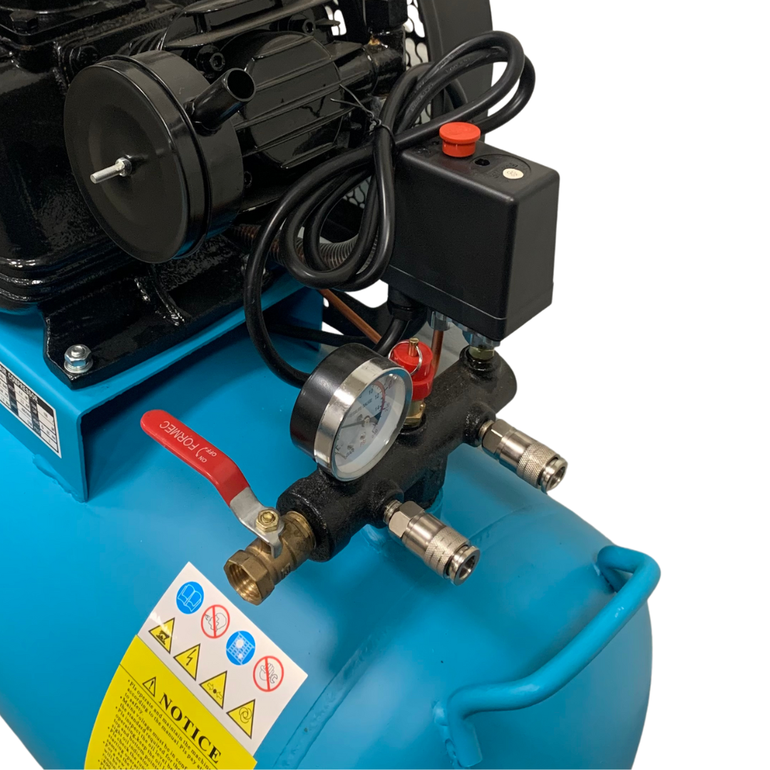 GTM air compressor 2cil / 120L 4KW 800l / min