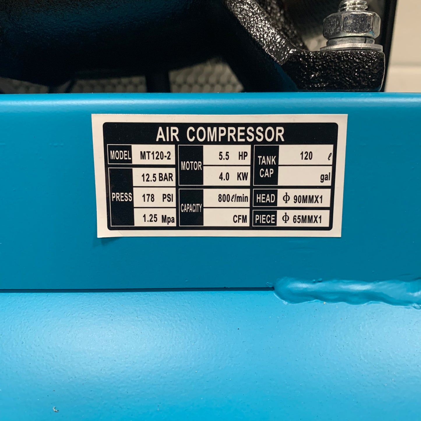 GTM air compressor 2cil / 120L 4KW 800l / min